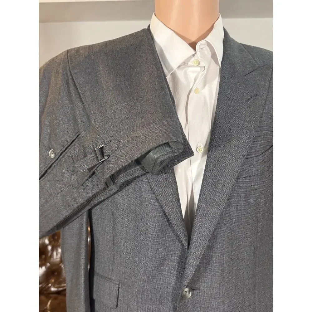 Tom Ford Houndstooth Flannel Wool Silk Peak Lapel Gray Suit 2Pc 52R 42R 37x29